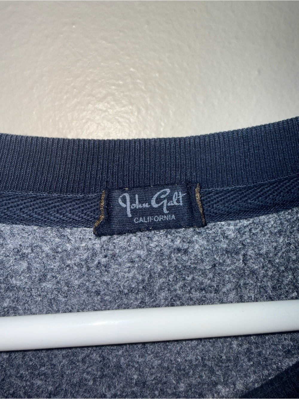 Brandy Melville John Galt Erica USA Crew Neck Sweatshirt - Picture 3 of 4